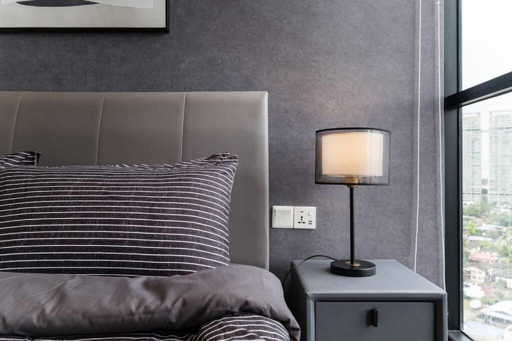 Klcc Musicalsty5Pax At Scarletzsuites Kuala Lumpur Eksteriør bilde