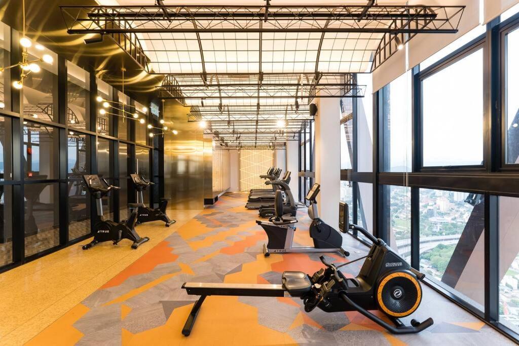 Klcc Musicalsty5Pax At Scarletzsuites Kuala Lumpur Eksteriør bilde